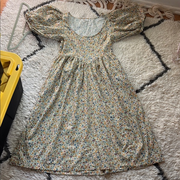 Doen Abrielle in Liberty - Picture 3 of 17